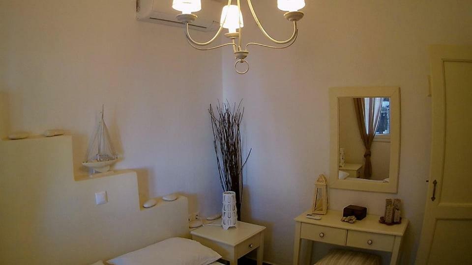 فيلا Romanos Summer House Agios Romanos المظهر الخارجي الصورة